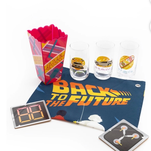 💙 NEW Back To The Future Movie Night Bundle - Picture 3 of 6